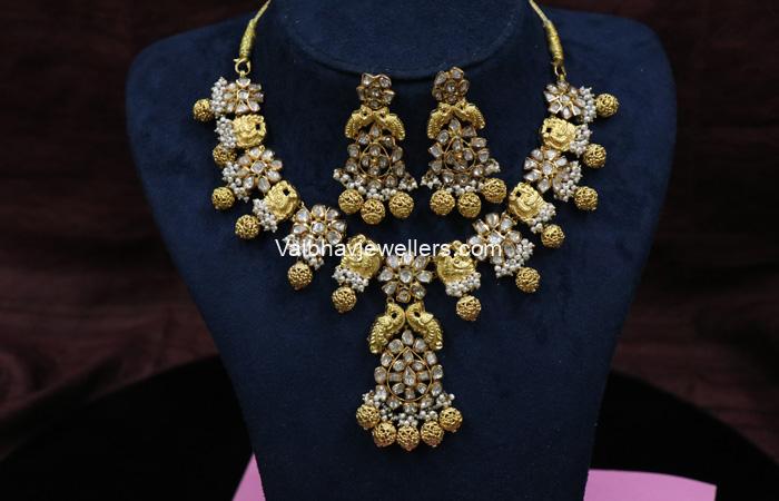 22Kt Gold Antique Designer Neckwear