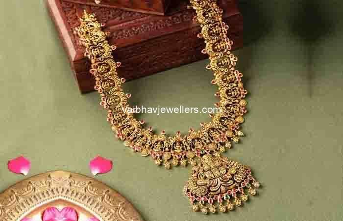 Vaibhav Jewellers 22K Antique Gold Kundan Haram
