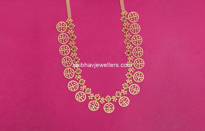 Vaibhav Jewellers 18Kt Diamond Traditional Bottu Haram