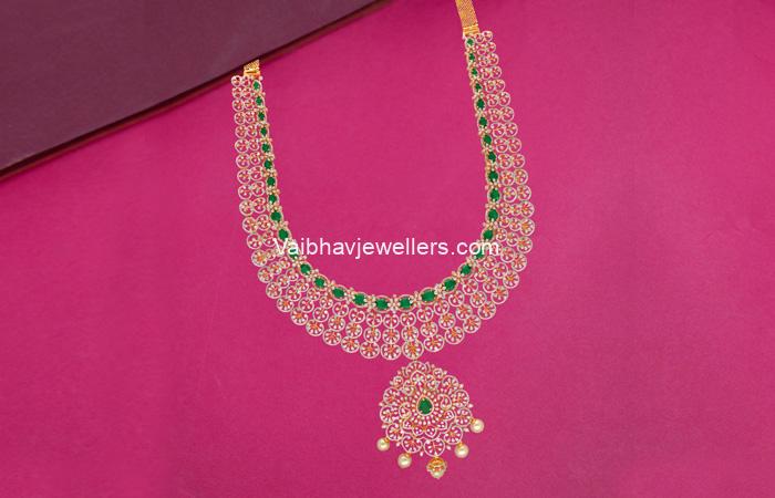 Vaibhav Jewellers 18Kt Grand Indian Wedding Bridal Haram With Changeable Emerald Stones