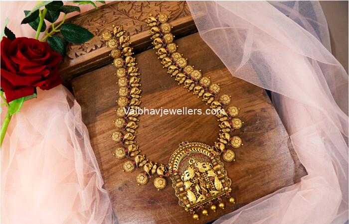 Get South Indian Temple Jewellery Designs At Best Price 