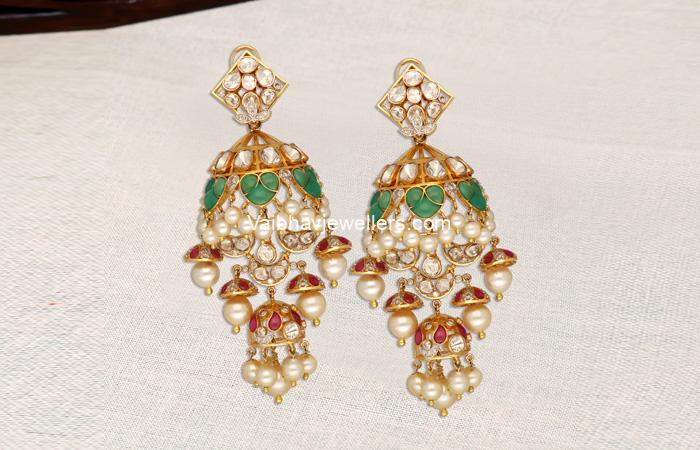 18Kt Gold Pretty Polki Hangings