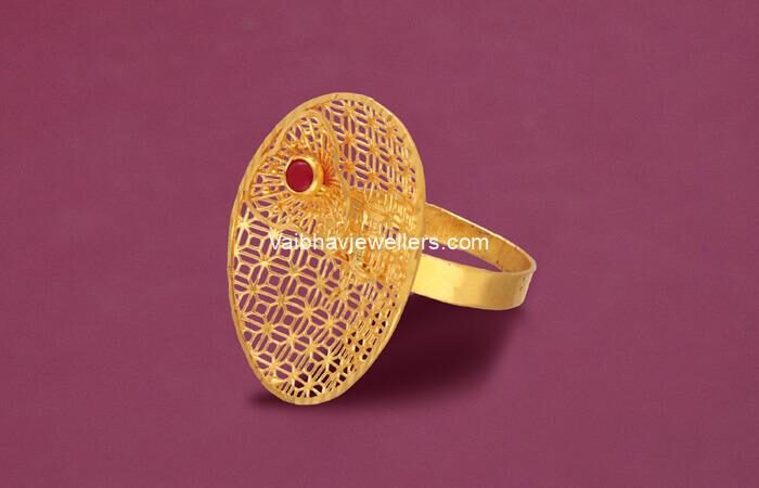 22Kt Plain Gold Fancy Dubai Ladies Ring