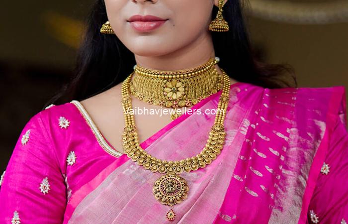 Gold Antique Bridal Set