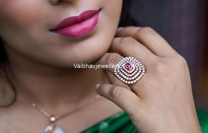 18Kt Gold Ruby And Diamond Cocktail Ring