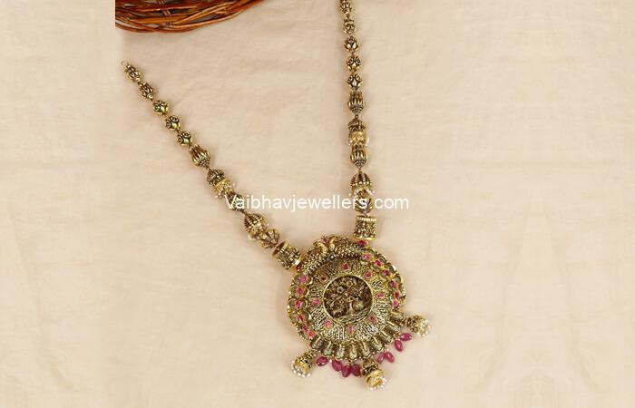 22Kt Intricate Antique Gold Haram For Wedding