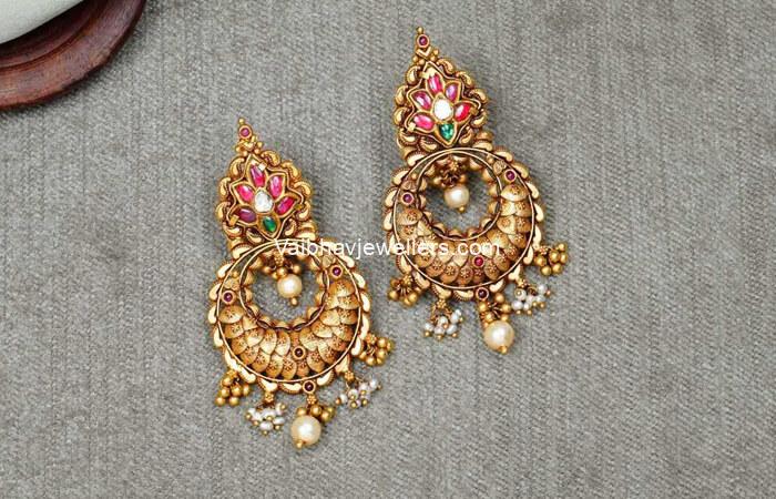 Exquisite Classic Gold Earrings